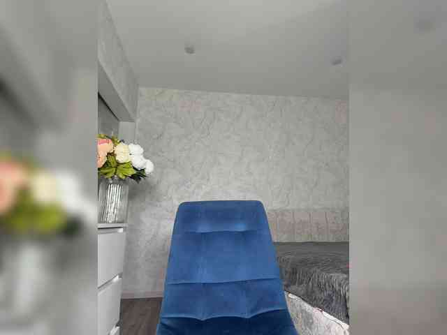 B_A_B_Y___111 webcam