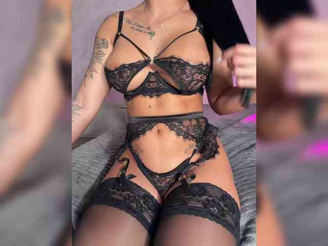 B_A_B_Y___111 webcam