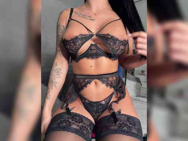 B_A_B_Y___111 webcam