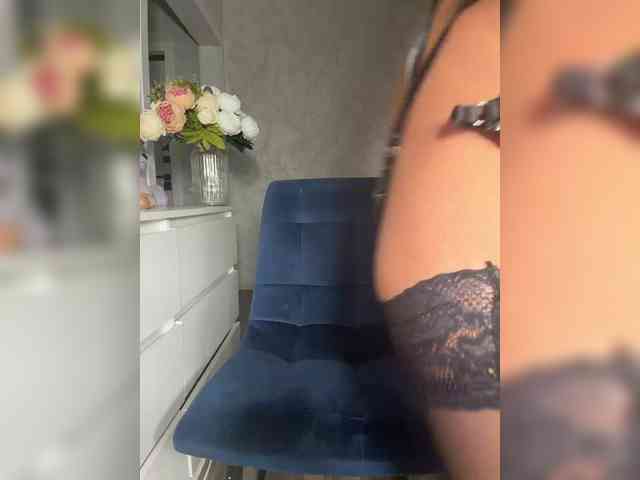 B_A_B_Y___111 webcam