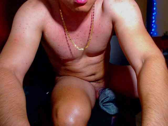 RANDYCESAR Live Webcam on BongaCams