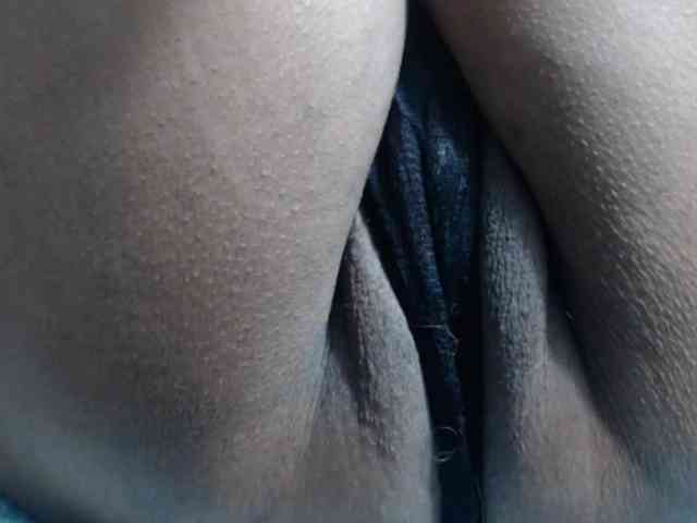 sarah-hot webcam