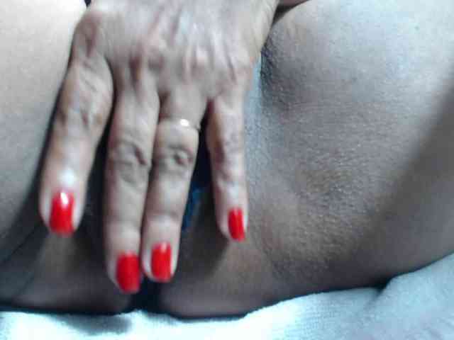 sarah-hot webcam
