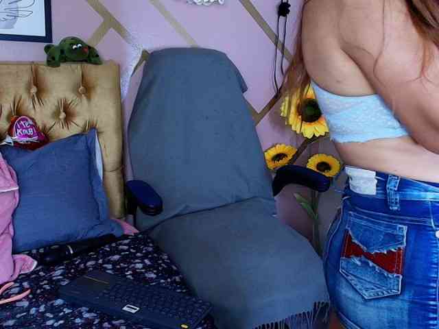 dove-mature webcam
