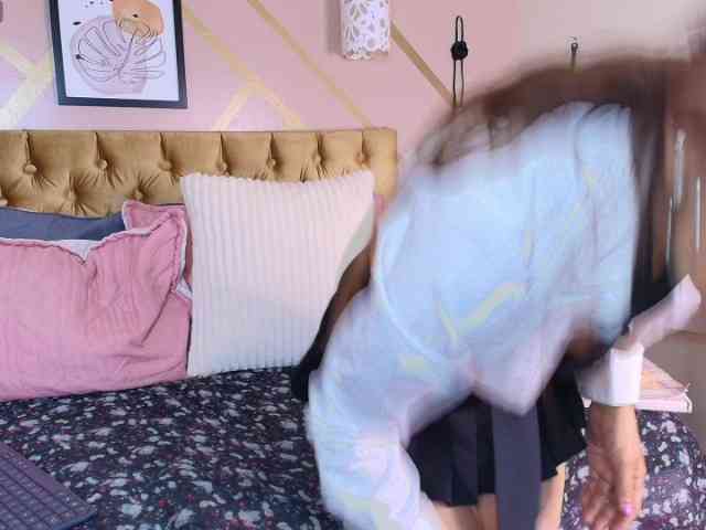 dove-mature webcam