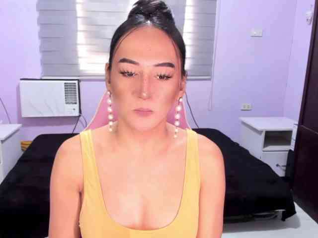 RhonaDelFiero Live Webcam on BongaCams