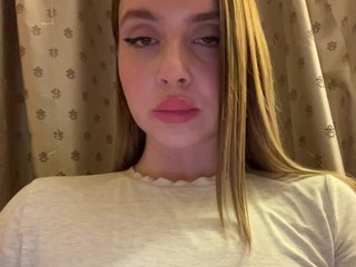 Kikilaky Porn Show