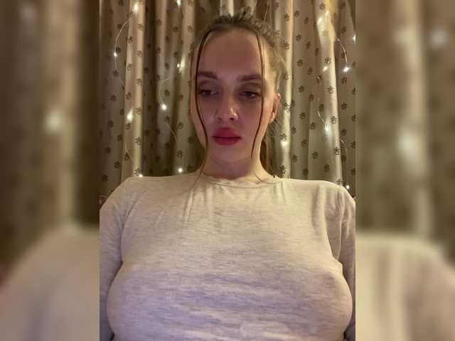 Natalymoodhot's BongaCams show and profile