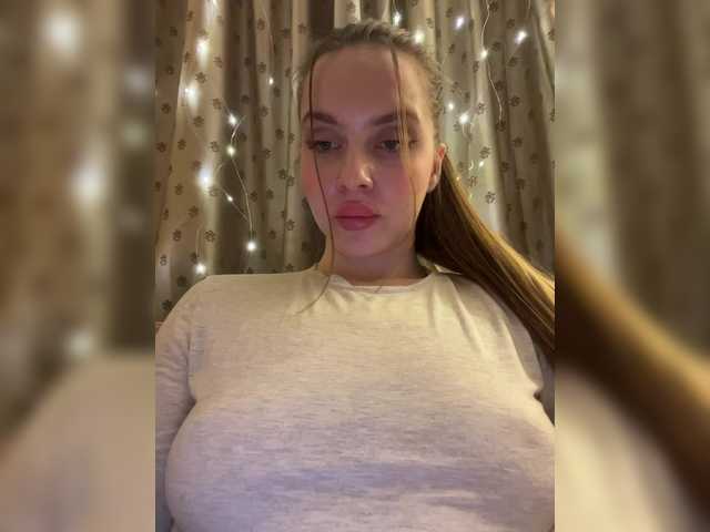 Natalymoodhot's BongaCams show and profile