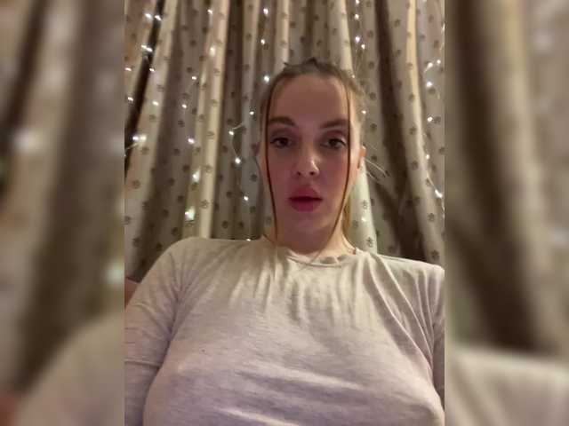 Natalymoodhot's BongaCams show and profile