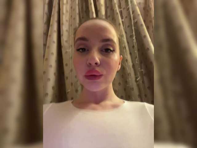  Natalymoodhot chat room