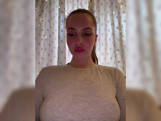 Natalymoodhot's BongaCams show and profile