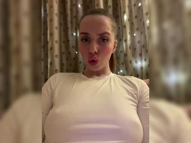 Natalymoodhot's BongaCams show and profile