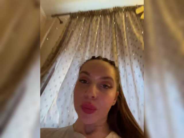 Natalymoodhot's BongaCams show and profile