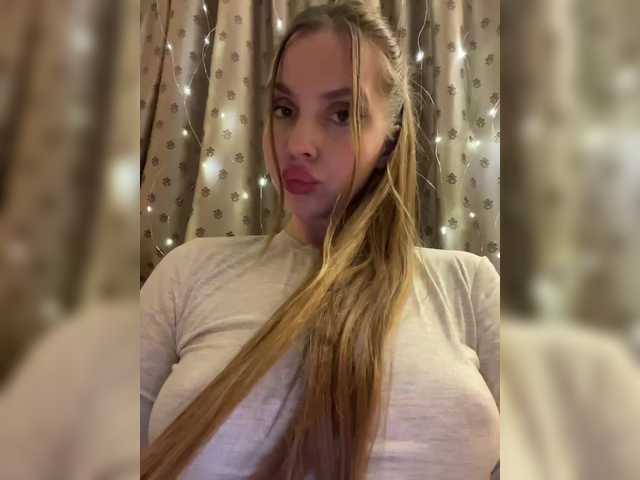 Natalymoodhot's BongaCams show and profile