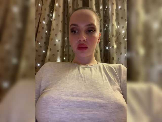 Natalymoodhot's BongaCams show and profile