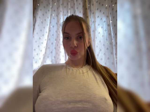 Natalymoodhot's BongaCams show and profile