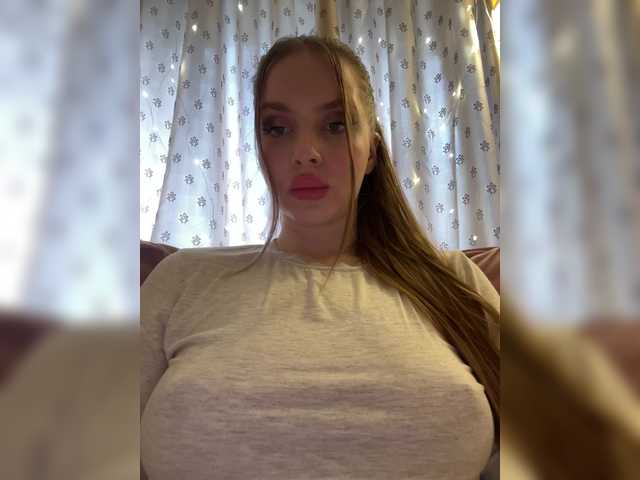 Natalymoodhot's BongaCams show and profile