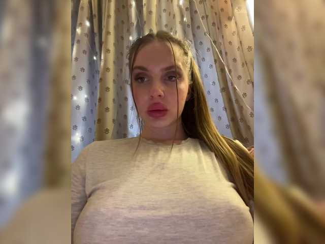 Natalymoodhot's BongaCams show and profile