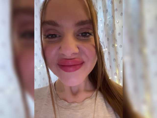 Natalymoodhot's BongaCams show and profile