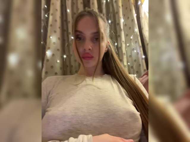 Natalymoodhot's BongaCams show and profile