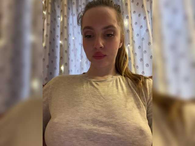 Natalymoodhot from BongaCams is Freechat