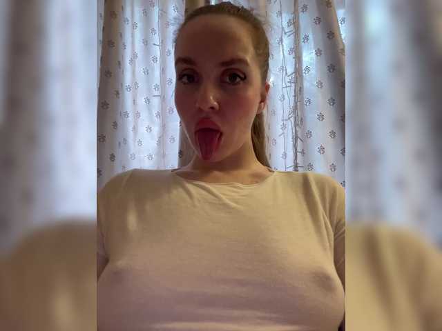 Natalymoodhot from BongaCams
