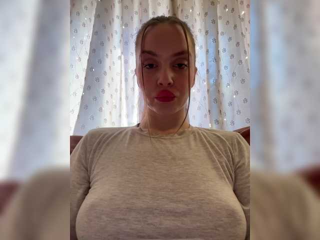 Natalymoodhot's BongaCams show and profile