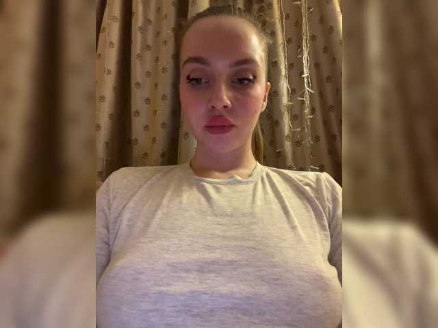 Natalymoodhot live cam