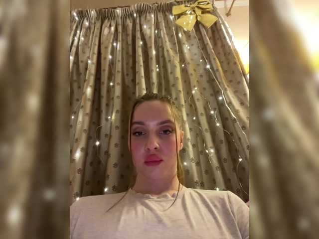 Natalymoodhot's BongaCams show and profile