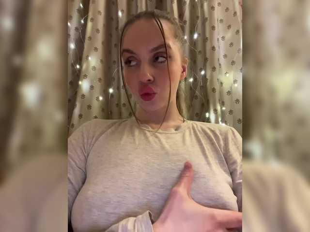 Natalymoodhot's BongaCams show and profile