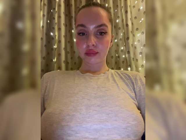 Natalymoodhot's BongaCams show and profile