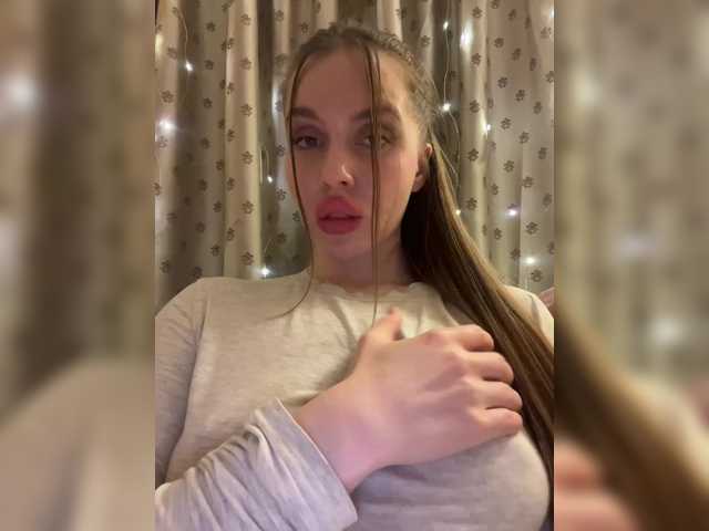 Natalymoodhot's BongaCams show and profile