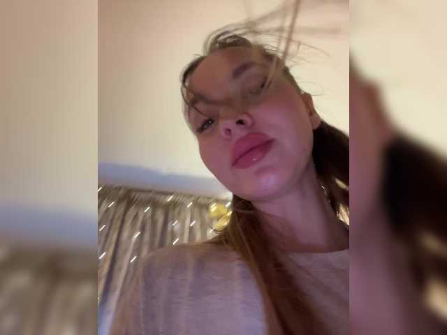 Natalymoodhot's BongaCams show and profile