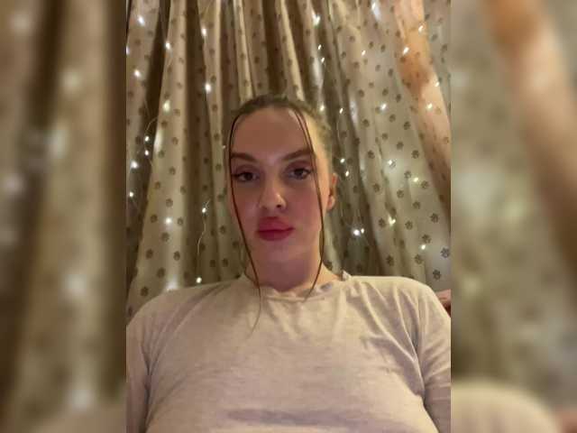 Natalymoodhot's BongaCams show and profile