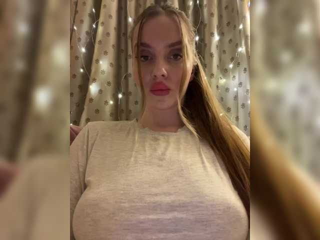 Natalymoodhot's BongaCams show and profile