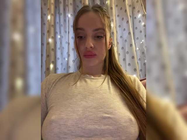 Natalymoodhot from BongaCams is Freechat