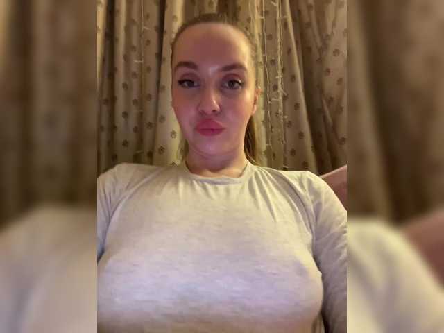  Natalymoodhot chat room