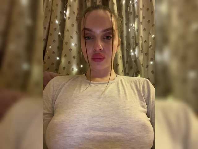 Natalymoodhot's BongaCams show and profile