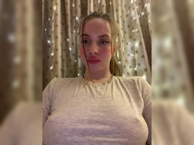 Natalymoodhot's BongaCams show and profile