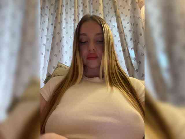 webcam model Natalymoodhot