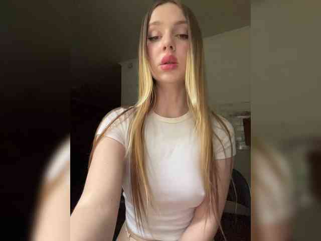 Fuckdollnet webcam