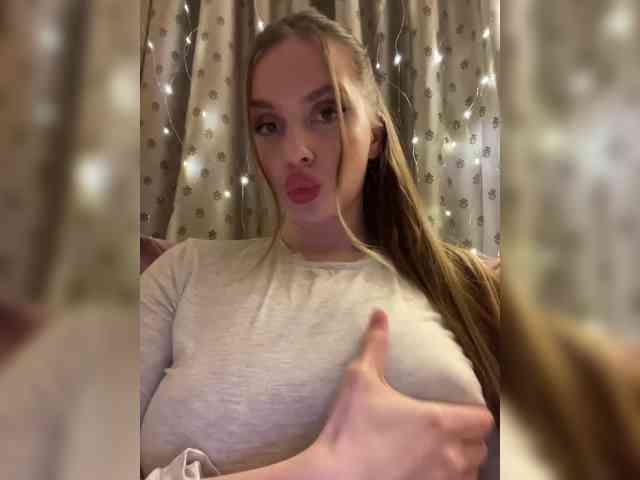 Natalymoodhot Live Webcam on BongaCams