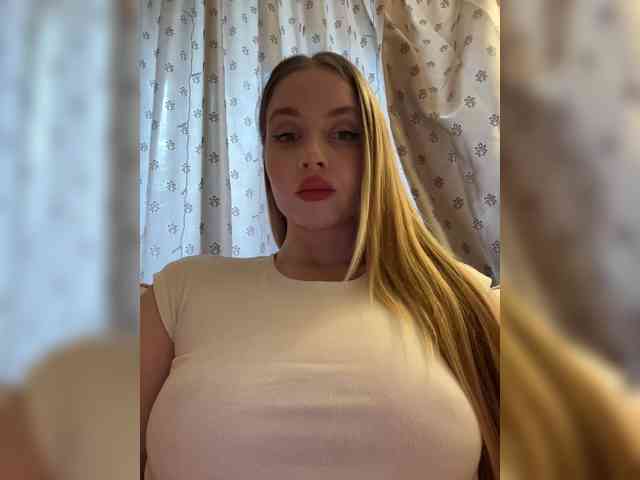 Natalymoodhot Live Webcam on BongaCams
