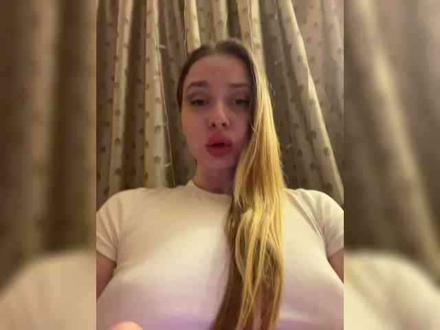 Fuckdollnet webcam