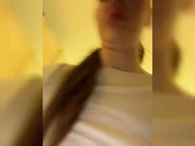 Natalymoodhot Live Webcam on BongaCams