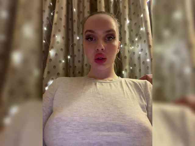 Natalymoodhot Live Webcam on BongaCams