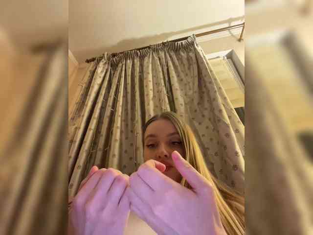 strip chat online Natalymoodhot