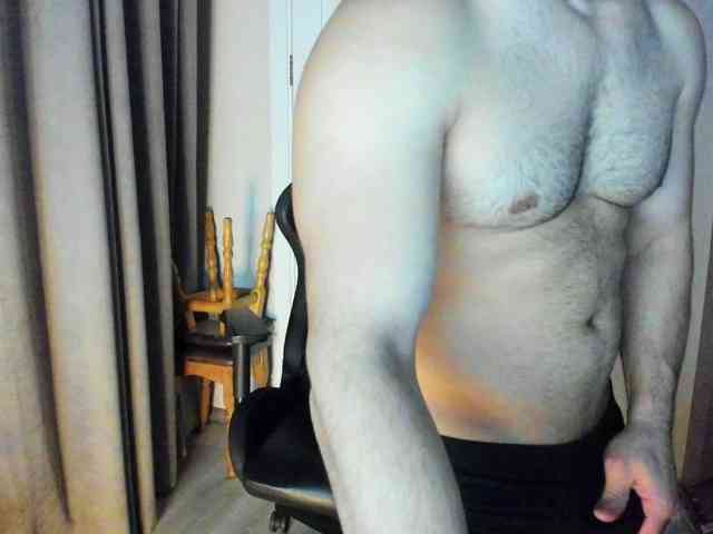 HandsomeHercules HandsomeHercules