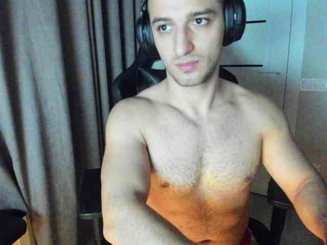 HandsomeHercules HandsomeHercules